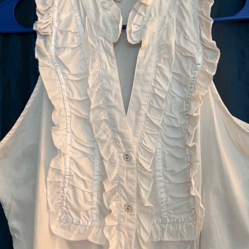 White Ruffled Sleeveless Blouse - Picture 3 of 4